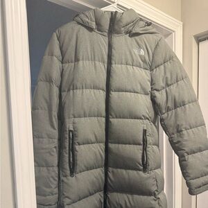 The North Face Gray Puffer Coat with Hood Size Medium